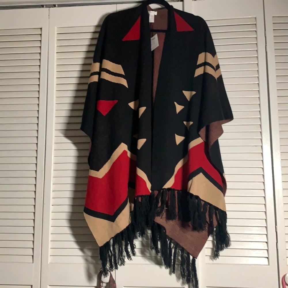 NWT Fringed Cape